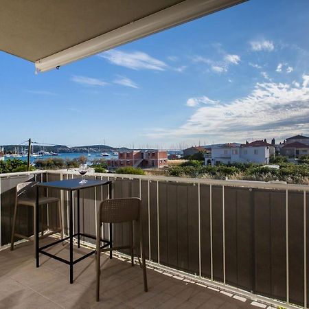 Ferienwohnung Apartman Anja, Apartman S Pogledom Trogir Exterior foto